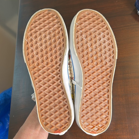 Vans X Hello Kitty Limited Edition 2014 Low Top Kids Sneakers size 4 - Picture 12 of 16